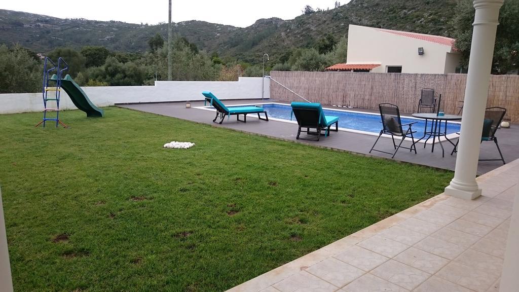 Casa Das Oliveiras ألفادوس الغرفة الصورة